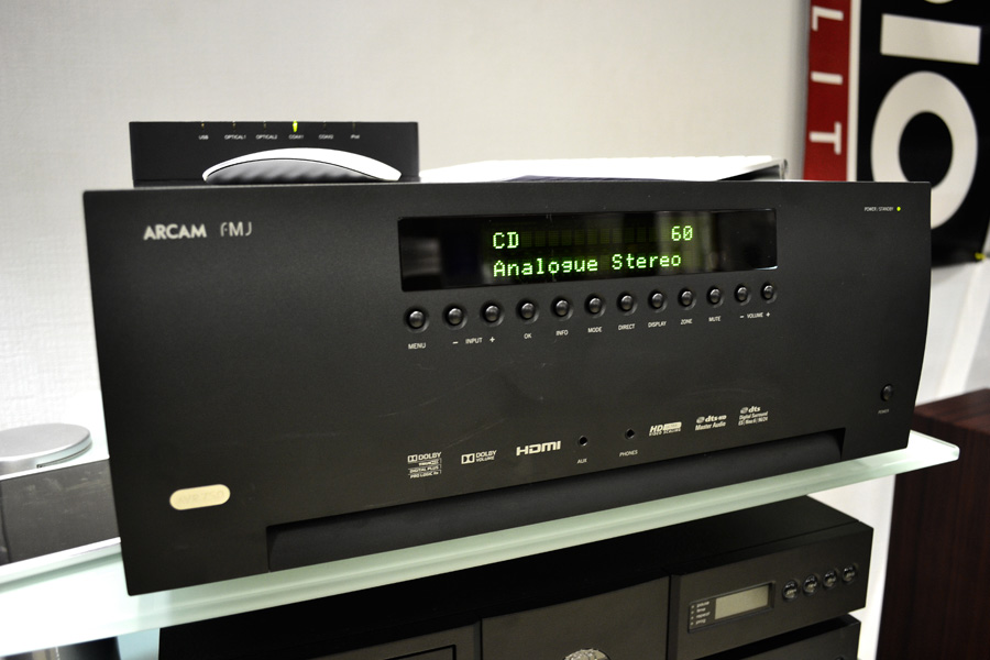 AV ресивер ARCAM AVR750