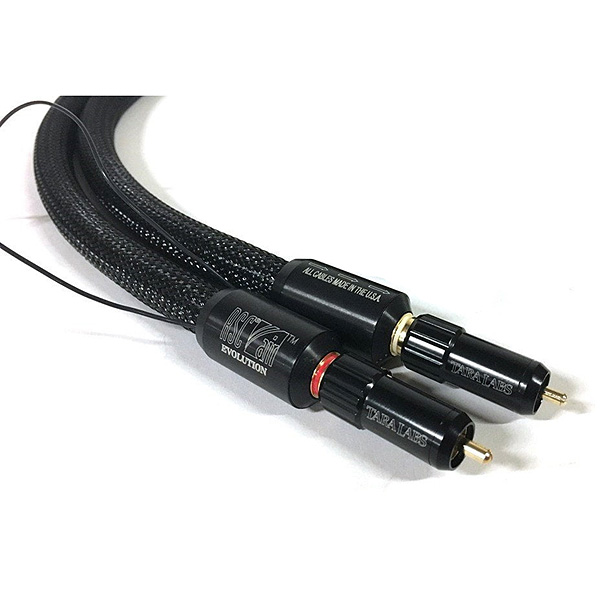 TARA Labs Air Evolution - RCA 0,6 m TARA Labs Air Evolution - RCA 0,6 m