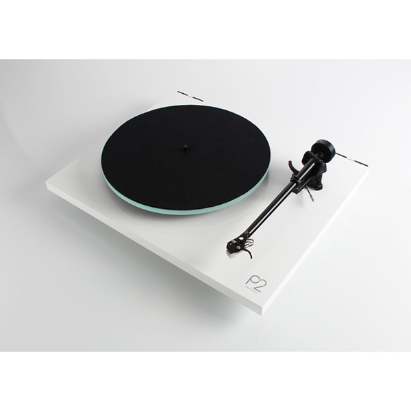 Rega PLANAR 2 White (Carbon)