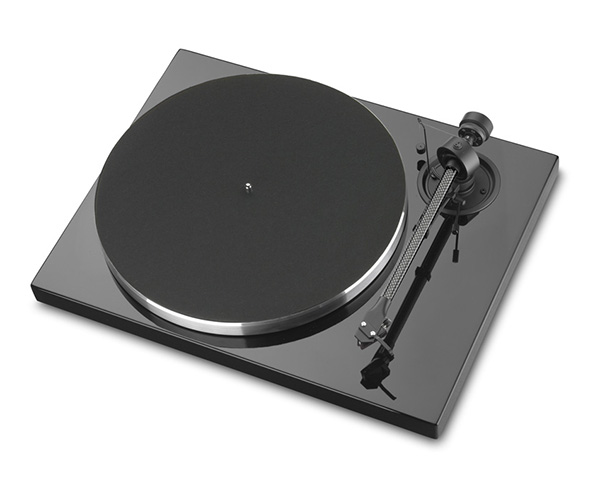 PRO-JECT 1-Xpression III Classic Piano Black (2M-Red)