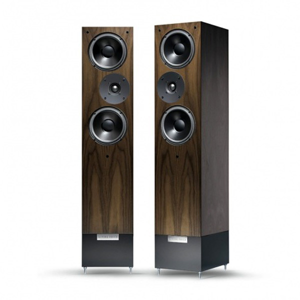 Living Voice Auditorium R25A Walnut