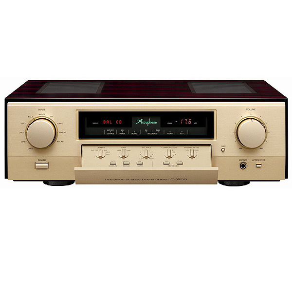 Accuphase C-3900