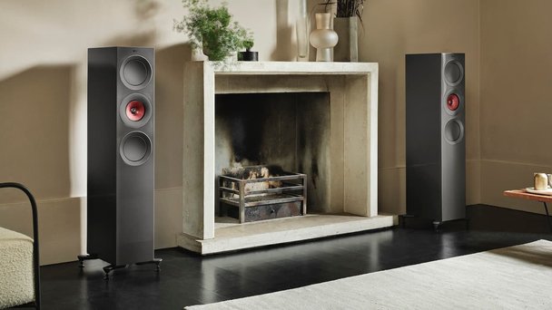 KEF_R_Series_Lifestyle.jpg