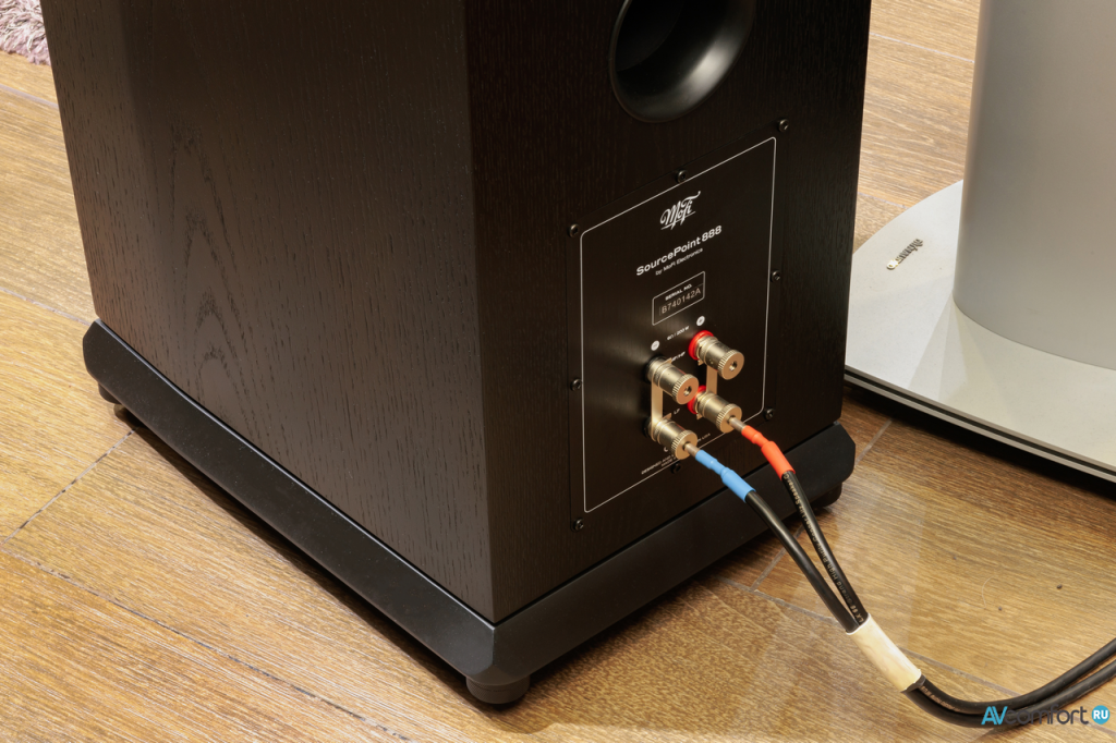 Напольная акустика MoFi Electronics SourcePoint 888 в AVComfort