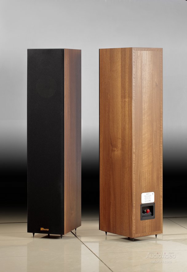 Davis_Acoustics_HERA_150_02.jpg