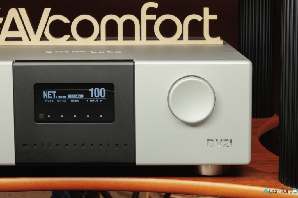 ЦАП EMM Labs DV2i в AVComfort