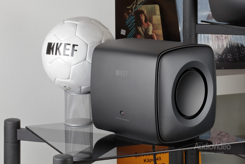 KEF_LS50_Wireless_II_-_KC62_03.jpg