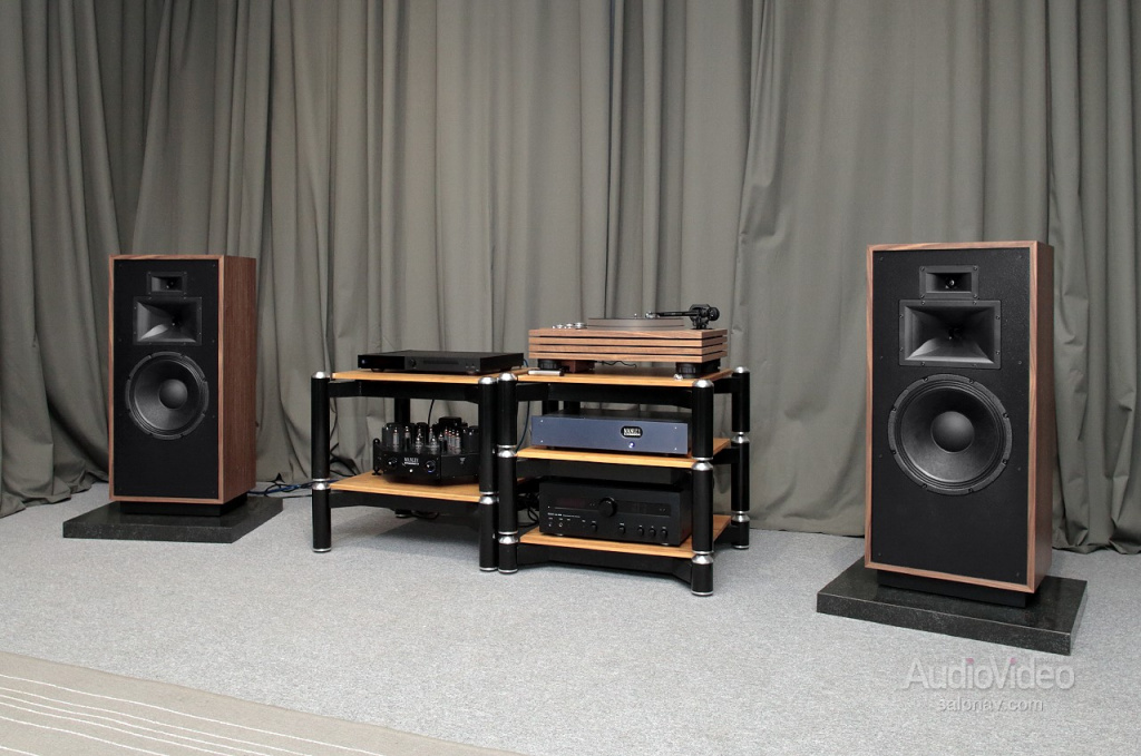 Klipsch_Heritage_Forte_IV_01.jpg