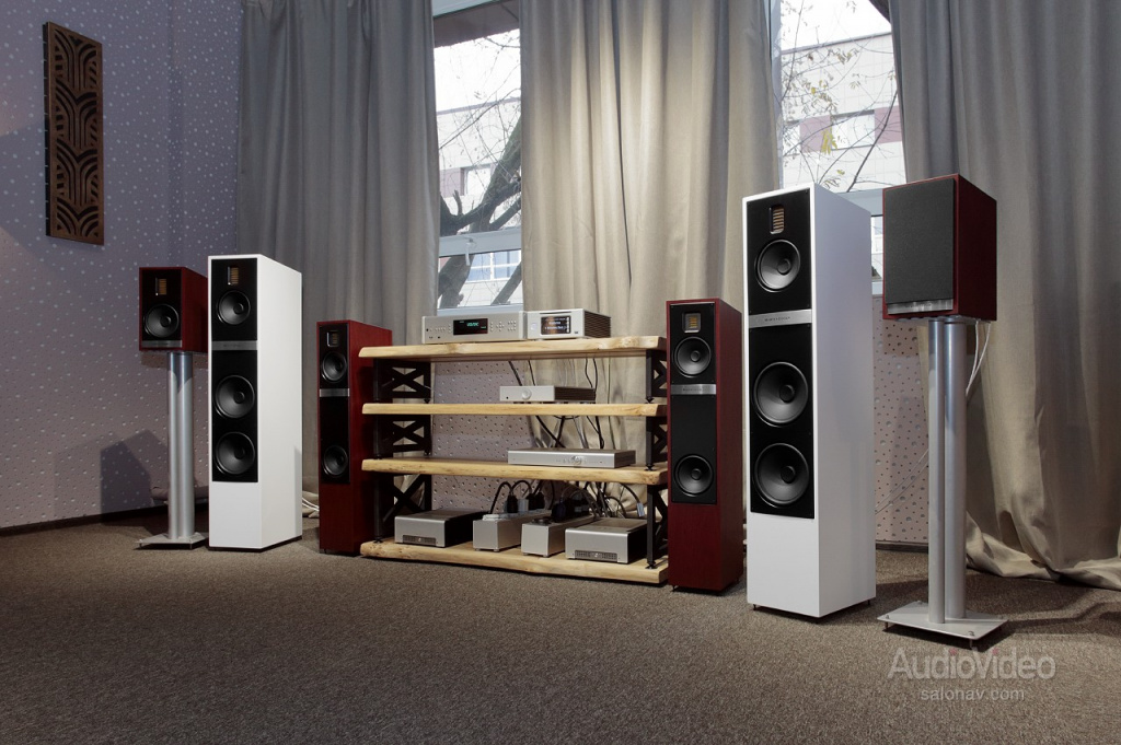 MartinLogan_Motion_35XTi_01.jpg