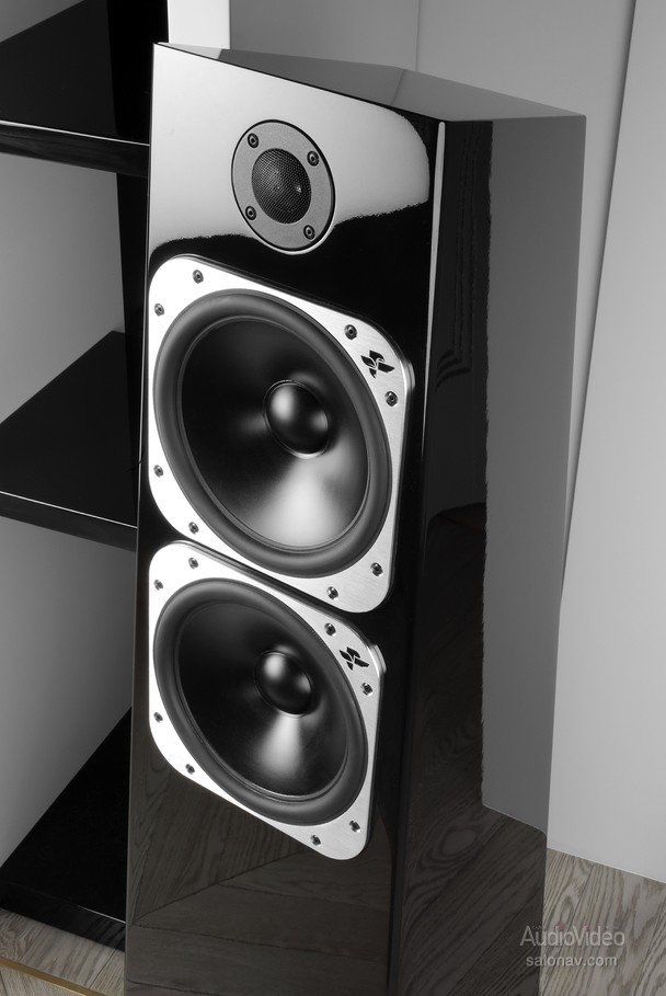 Naim_and_Totem_Acoustic_system_12.jpg