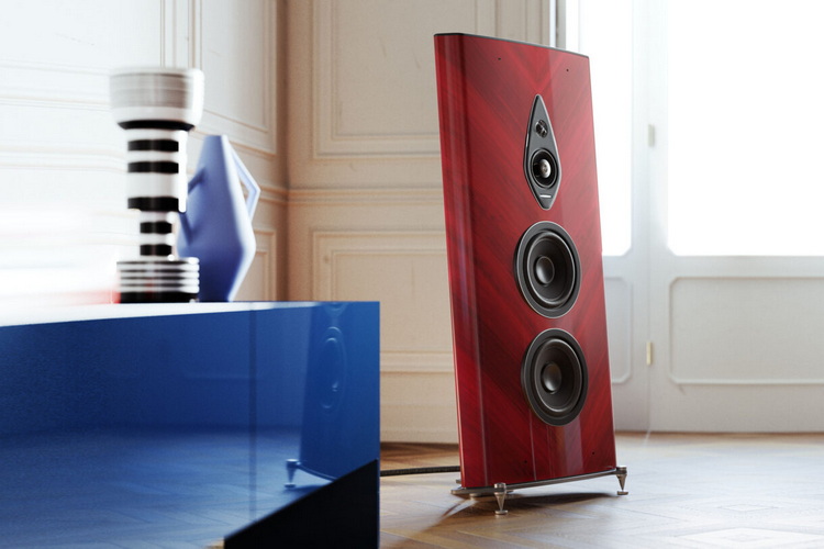 SonusFaber_Stradivari_01.jpg