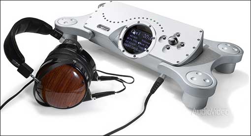 CHORD_DAVE_HPHONES_WHT-640x347.jpg