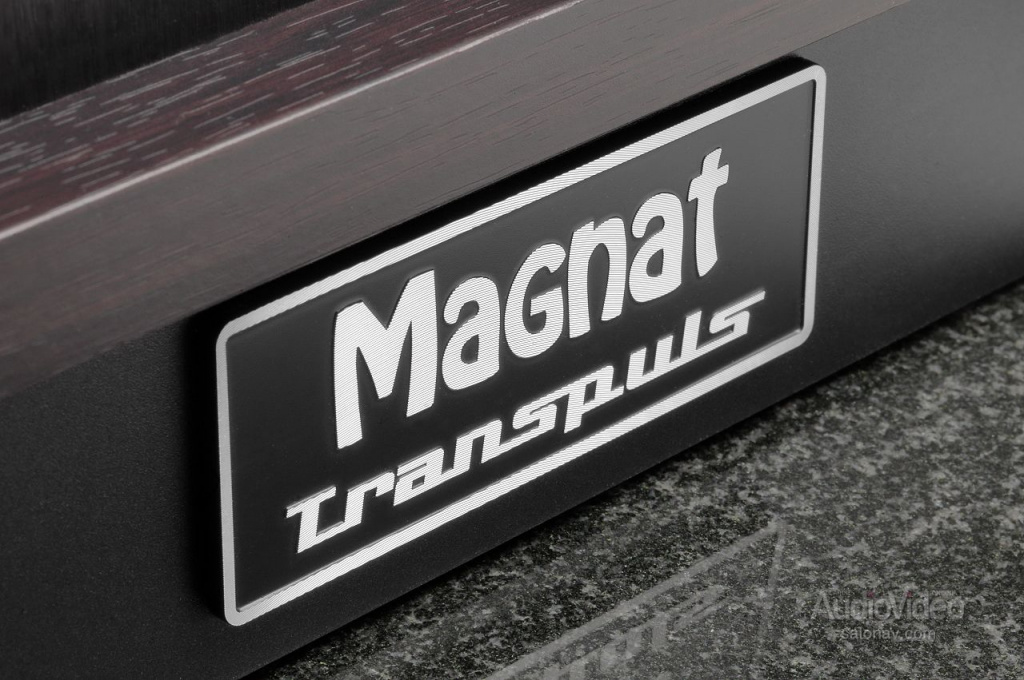 Magnat_Transpuls_1000_08.jpg