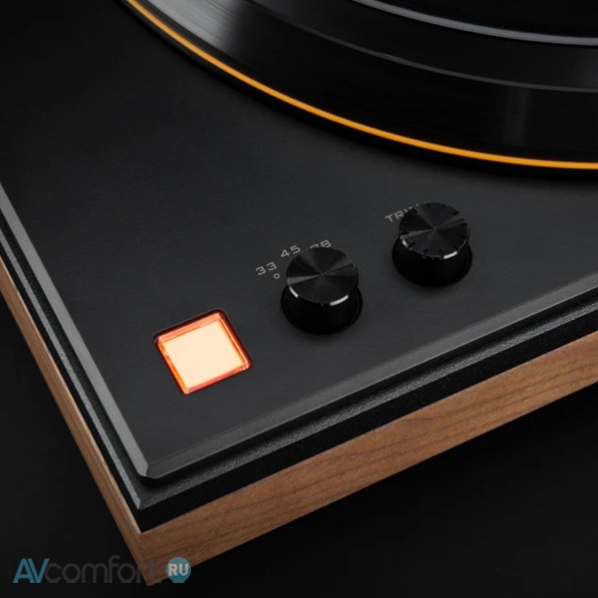 MoFi Electronics Master Deck + UG Walnut