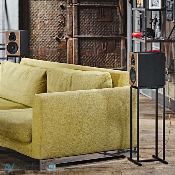 Sonus Faber Lumina II Walnut Sonus Faber Lumina II Walnut