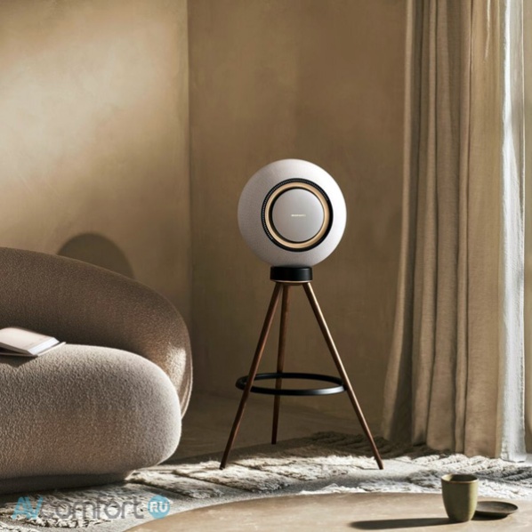 Marantz Horizon Tripod American Walnut