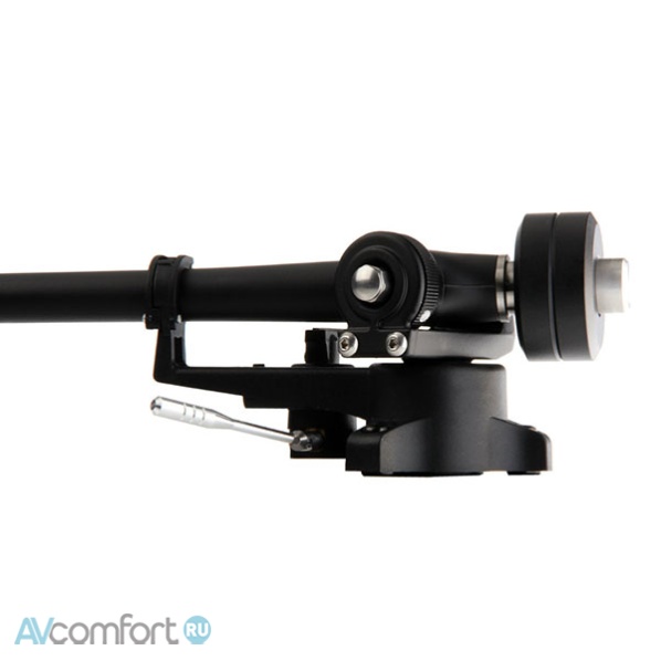 Rega RB 330