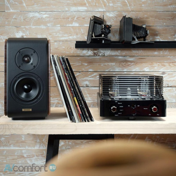 Opera Loudspeakers Mezza V2 Cement Grey Opera Loudspeakers Mezza V2 Cement Grey