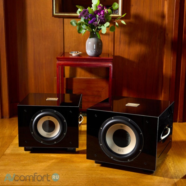 REL Acoustics S/850 Black