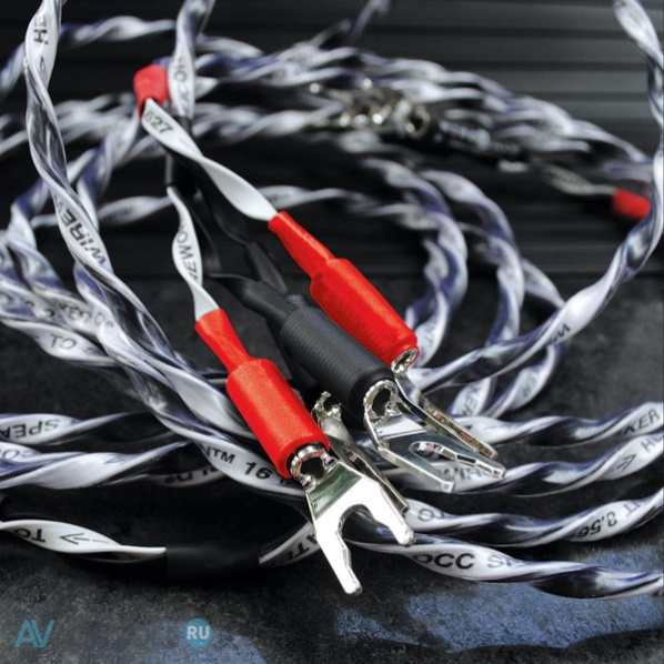Wireworld Helicon 16/2 OCC Speaker Cable Banana 2.5 m