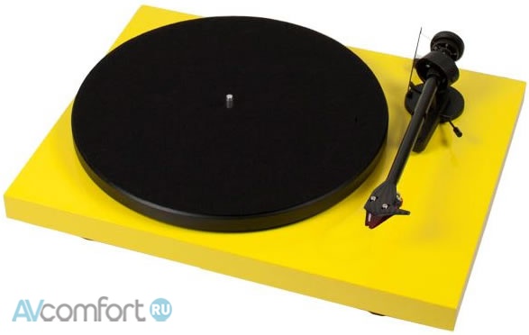 AVComfort, PRO-JECT Debut Carbon (OM10) Yellow