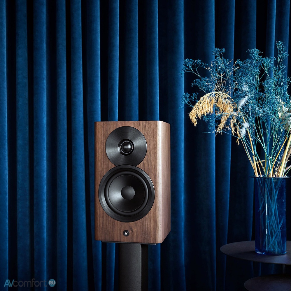 Dynaudio Focus 10 White High Gloss