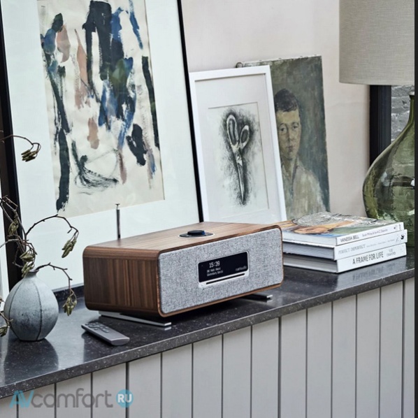Ruark Audio R3S Rich Walnut Ruark Audio R3S Rich Walnut