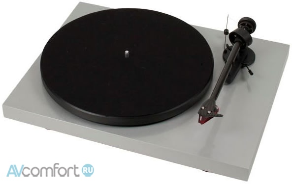 AVComfort, PRO-JECT Debut Carbon (2M-Red) Silver
