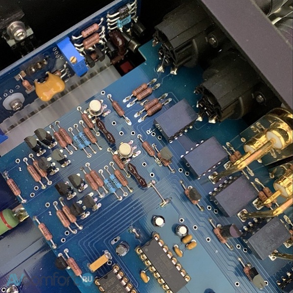 CODA CSib V1 Balanced Black CODA CSib V1 Balanced Black