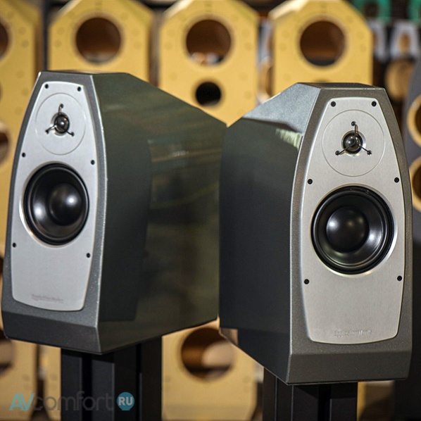 EgglestonWorks Nico Evo Charcoal Black