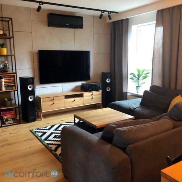 Pylon Audio Ruby 25 Mk II Dark Oak