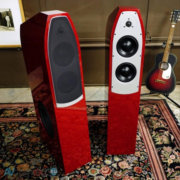 EgglestonWorks Oso Charcoal Black