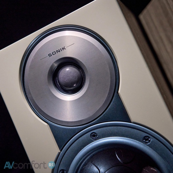 DALI Sonik 1 Walnut DALI Sonik 1 Walnut