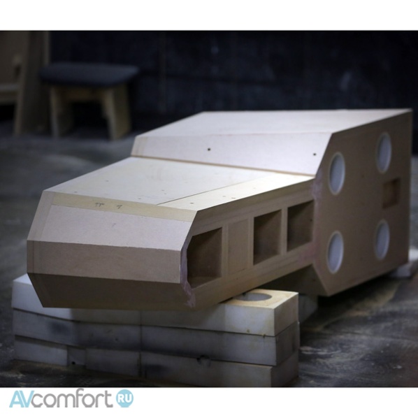 EgglestonWorks The Savoy Signature Special Edition Black