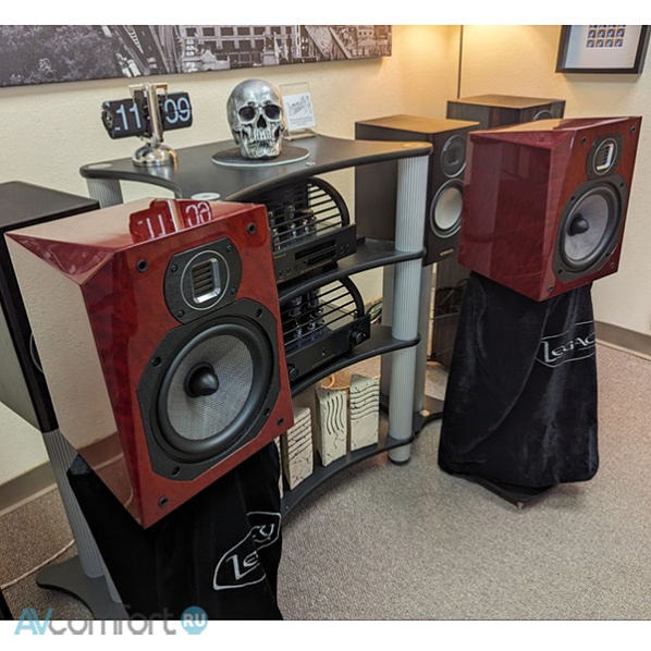 Legacy Audio Studio HD Sapele Pommele Satin