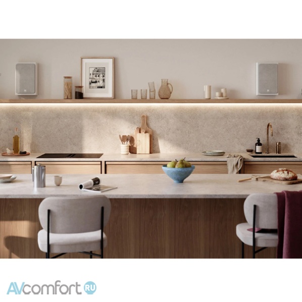 DALI Sonik On-Wall Natural Oak