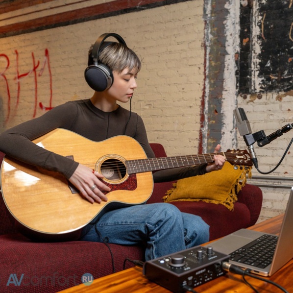 Audeze LCD-S20 Closed Back