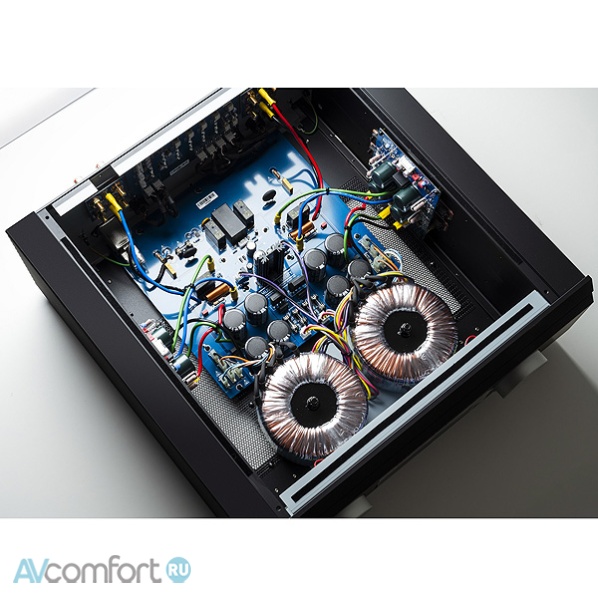 Musical Fidelity NU-Vista 600.2 Silver