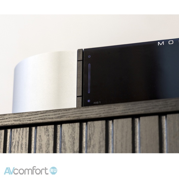 Moon by Simaudio Compass 461 Black