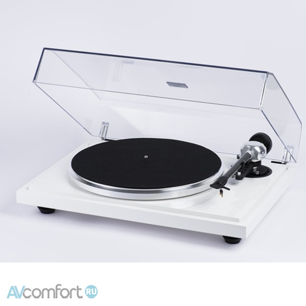 AVComfort, EAT B-Sharp Super Pack + tonearm 9" + clamp + dust cover + MC Ortofon 2M blue White