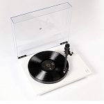 REGA PLANAR 1 Plus Matte White (Carbon)